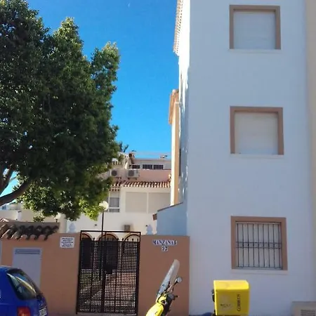 Naranja Con Piscina Urb El Paraiso Apartment *