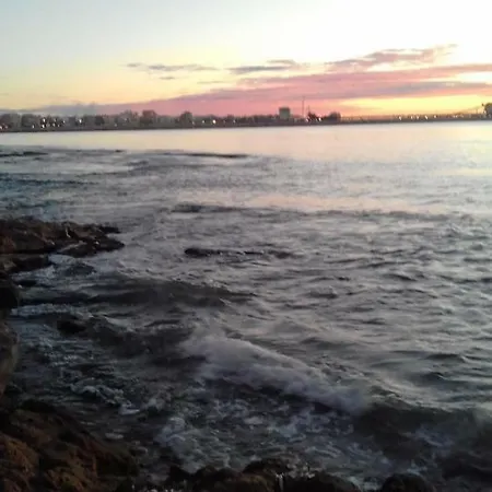 Naranja Con Piscina Urb El Paraiso *