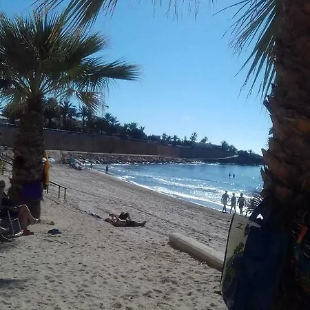 Naranja Con Piscina Urb El Paraiso 아파트 *
