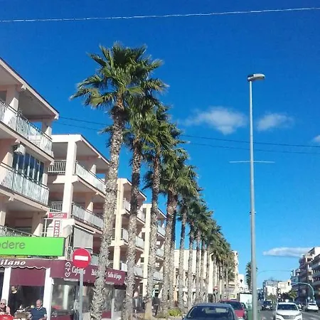아파트 Naranja Con Piscina Urb El Paraiso *