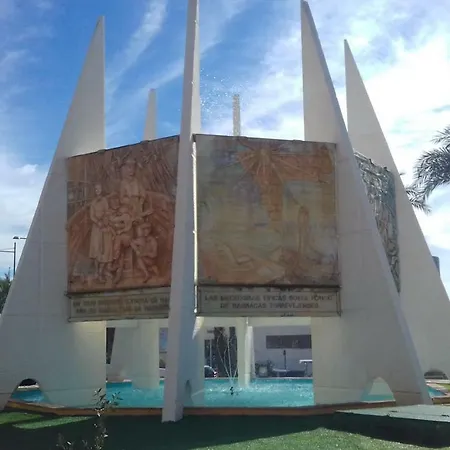 Naranja Con Piscina Urb El Paraiso